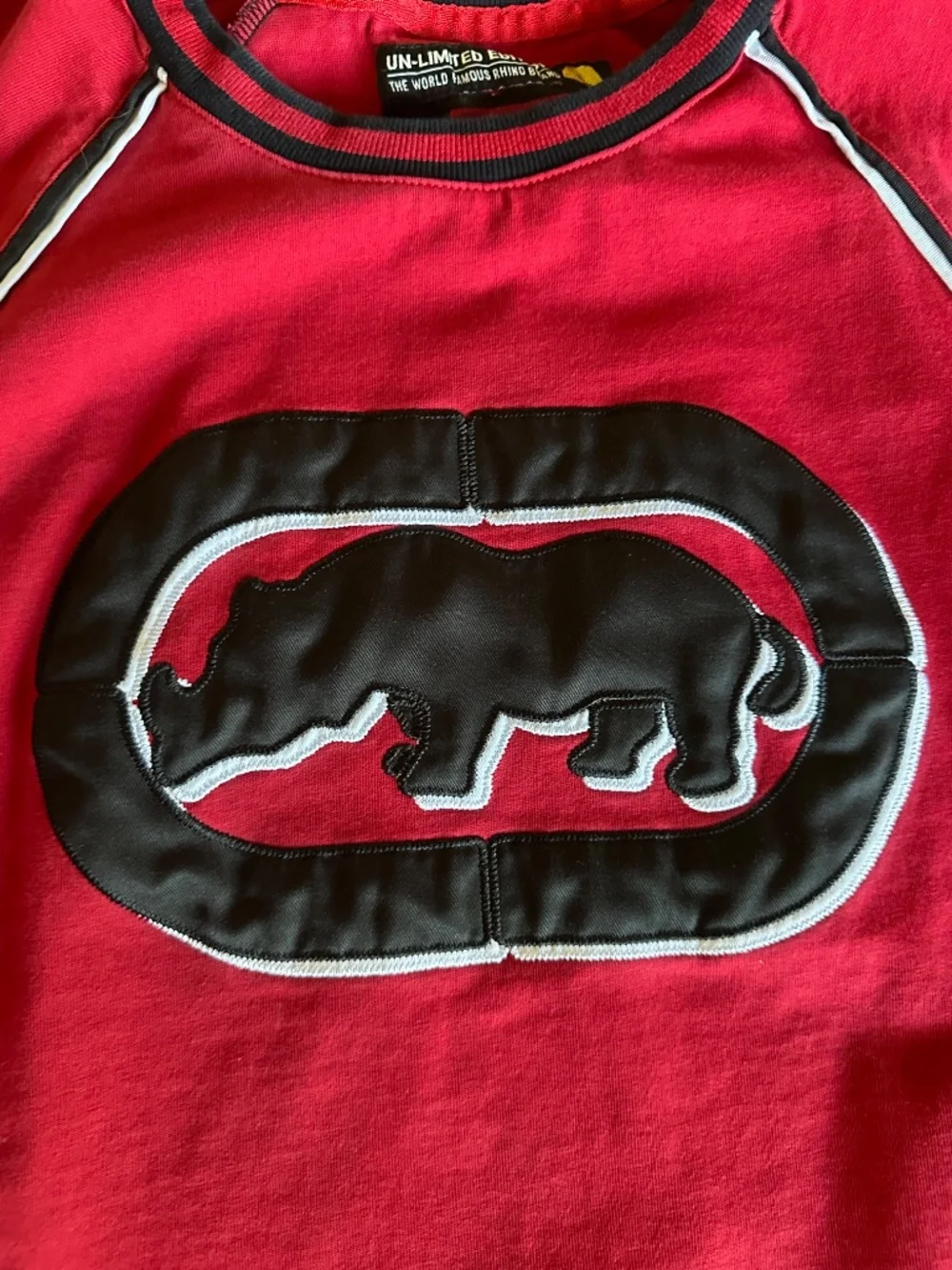 Ecko Unltd. Rhino Graphic Athletic Jersey Shirt Red Black Size Large - Picture 6 of 15